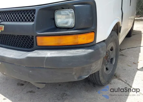 2010 Chevrolet Express 2500 Work Van z USA, uszkodzony, nr VIN 1GCZGFDA1A1107711